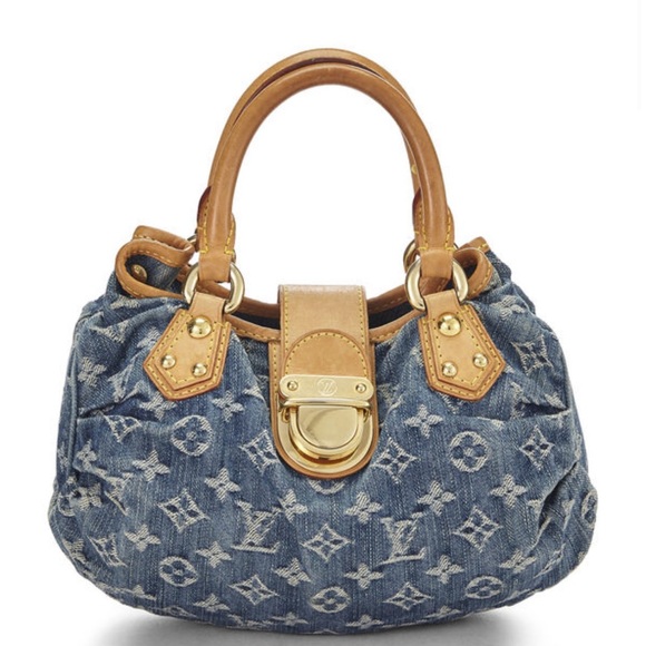 Louis Vuitton - Picture 1 of 6